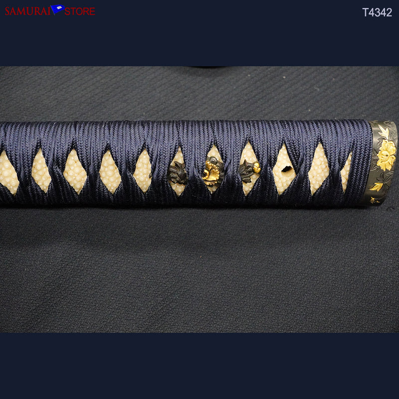 T4342 Katana Sword KANEMICHI in Ornate Mounting - Contemporary