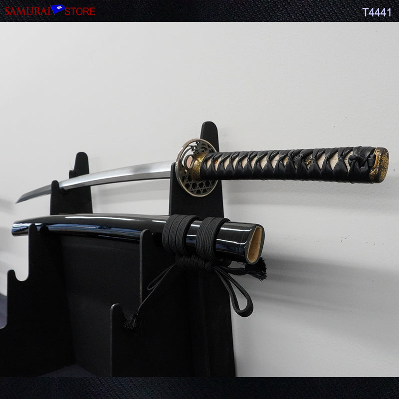 T4441 Katana sword KANEMOTO - Antique NBTHK certificated Muromachi era