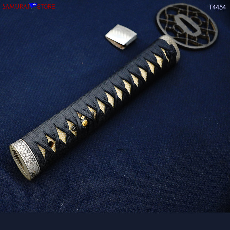 T4454 Wakizashi Sword KANETSUNE - NBTHK Hozon certificated