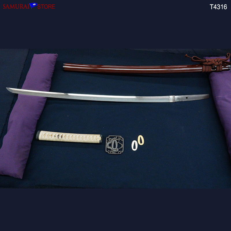 T4316 Katana Sword KANEYASU - Antique NBTHK certificated